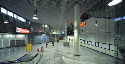 Unterirdische_Passage_Hauptbahnhof.jpg